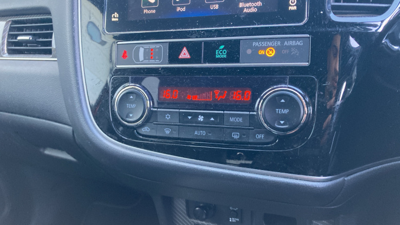 Mitsubishi Outlander 2.4 PHEV 4h 5dr Auto Estate